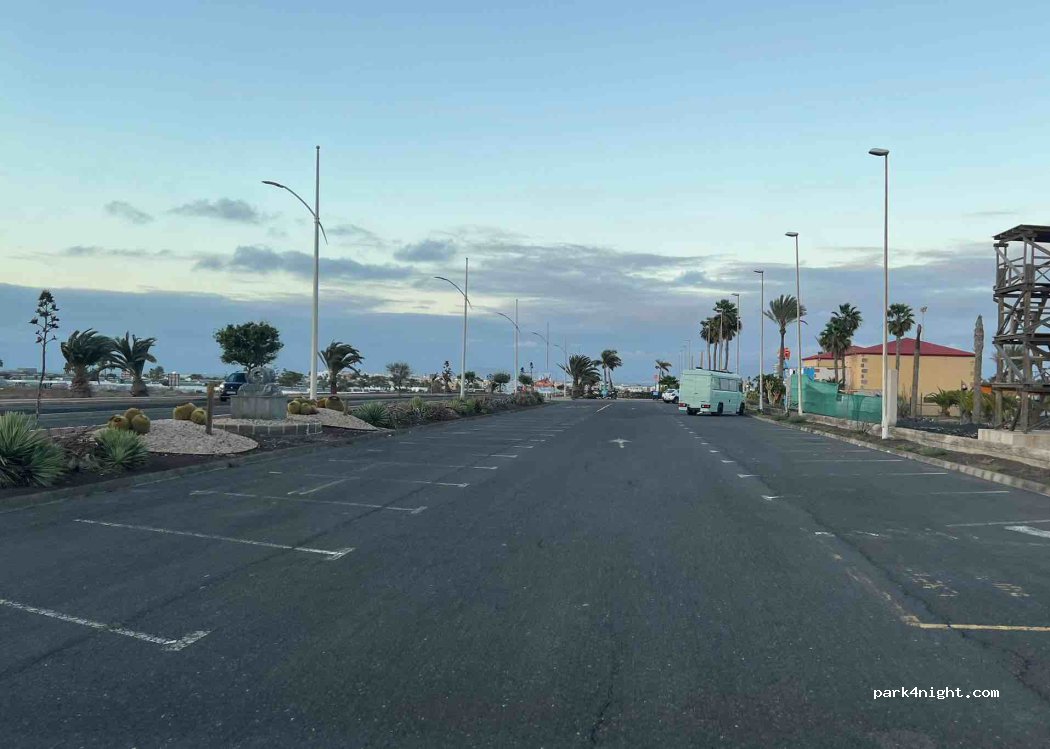 (35660) Corralejo - 1 Avenida Fuerteventura — foto 2