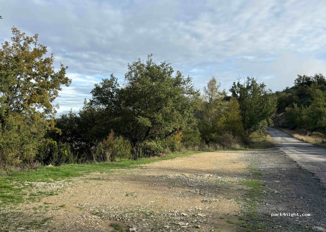 (25632) La Clua - Unnamed Road — foto