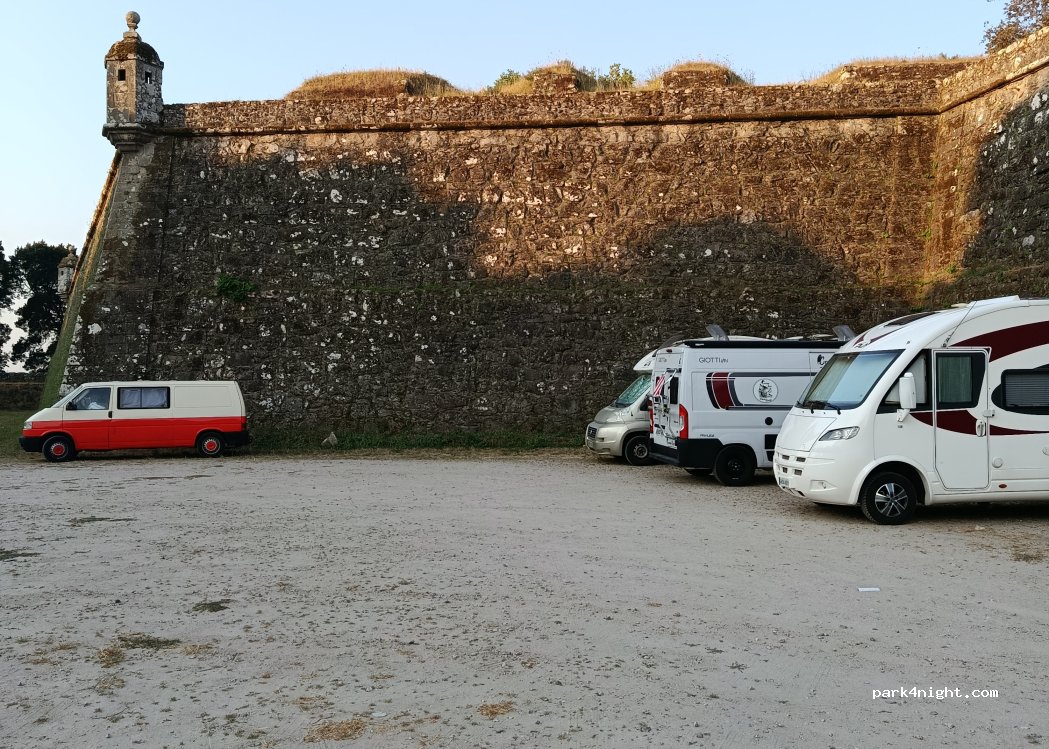 (4930-706) Valença - 32 Rua Apolinário da Fonseca — foto 3