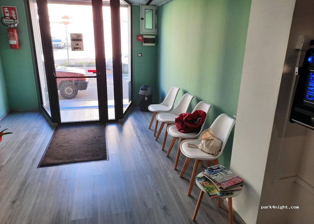 (88070) Botricello - 212 Via Nazionale — foto 4