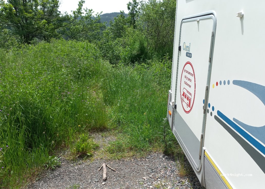 (42100) Saint-Étienne - Rte du Parc — foto 3