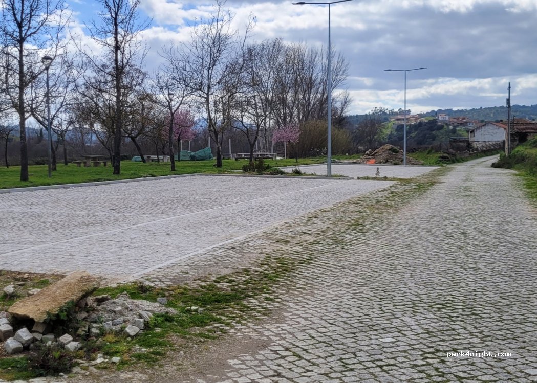 (5370-201) Mirandela - 450 Alameda Rio Tua — foto 3