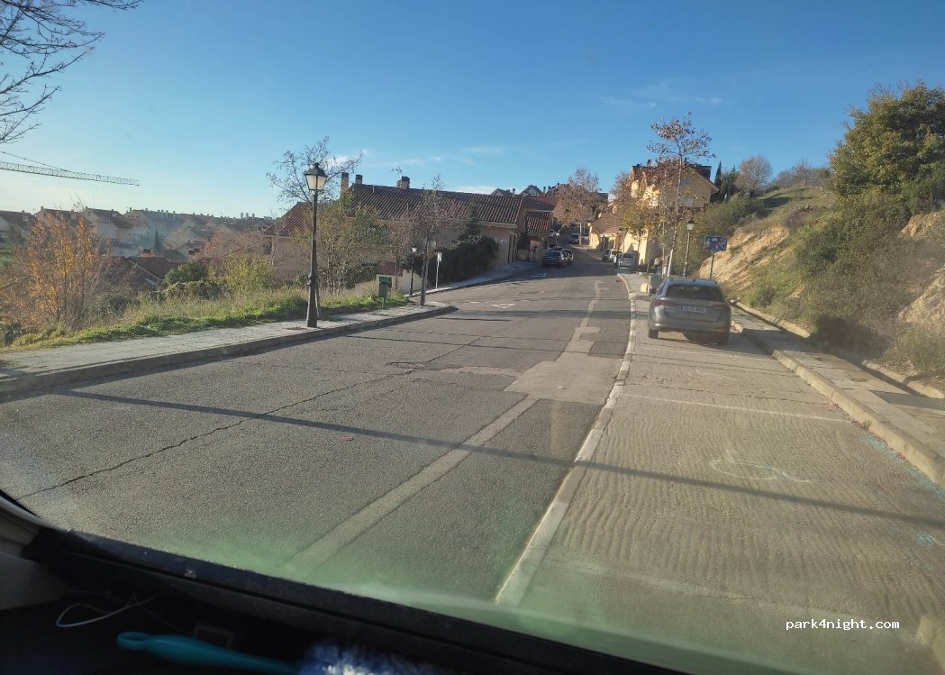 (28200) San Lorenzo de El Escorial - 3 Poligono Pozas Norte — foto