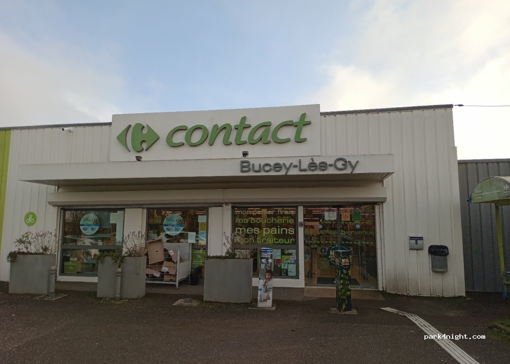 (70700) Bucey-lès-Gy - 3 Place de Tranot — foto 4