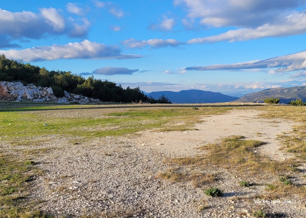 (213 00) Κρανίδι - — foto 2