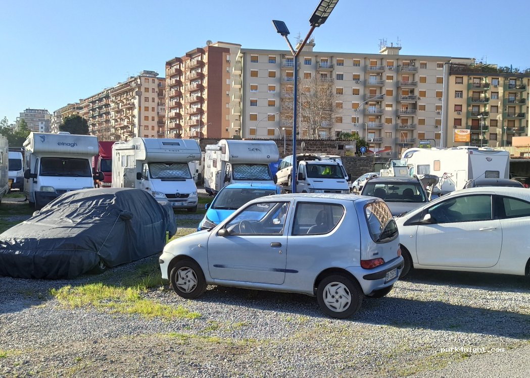 (90145) Palermo - 17 Via Uditore — foto 2
