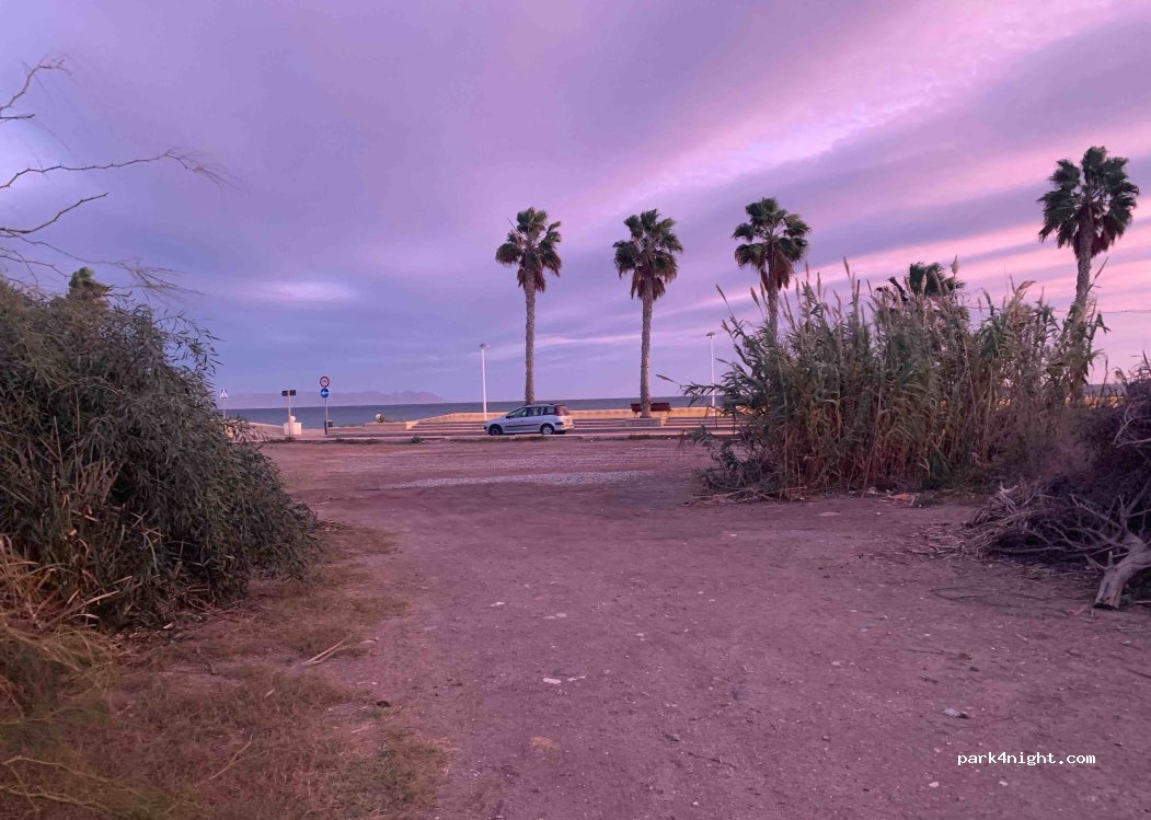 (04120) Costacabana - 76 Calle Volga — foto