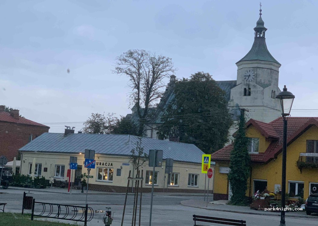 (99-417) Bolimów - 10 Rynek Tadeusza Kościuszki — foto