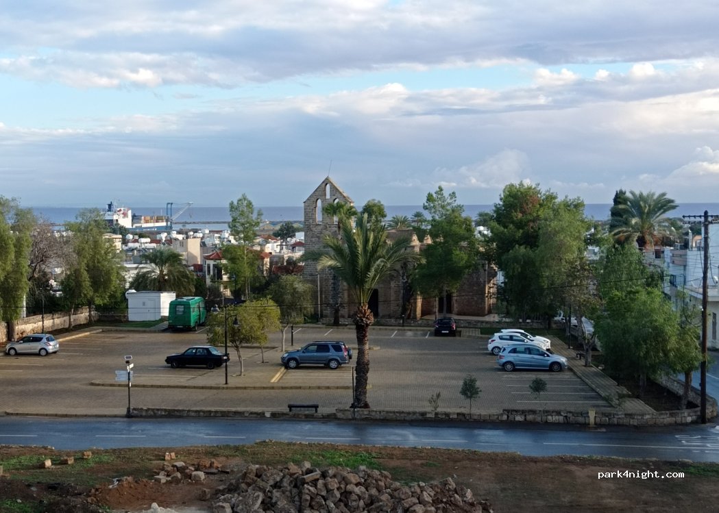 (99450) Gazimağusa - Necip Tözün Sokak — foto