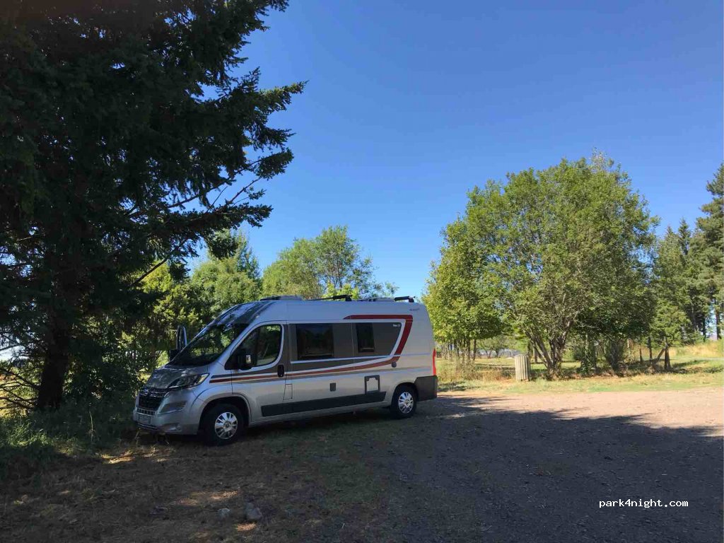 (15230) Pierrefort - Unnamed Road — foto 2