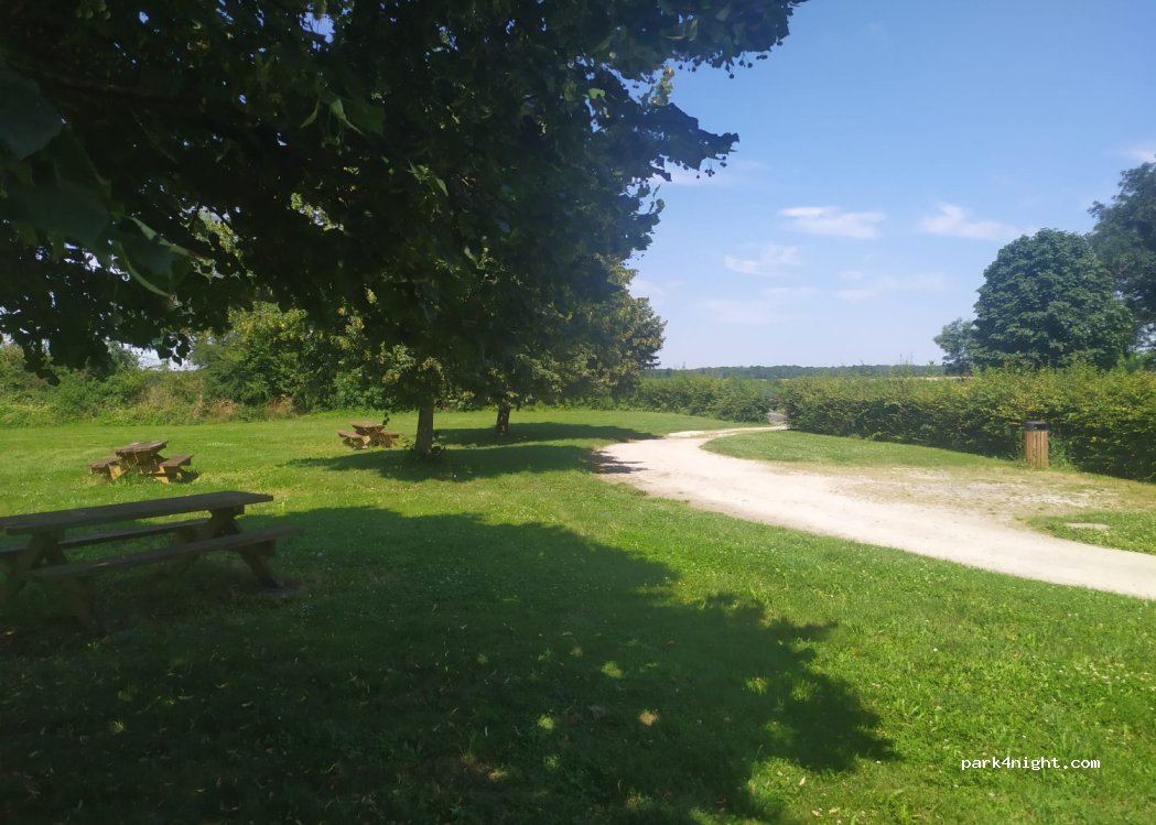 (52290) Éclaron-Braucourt-Sainte-Livière - 5 Rue du Pré au Champ — foto 2