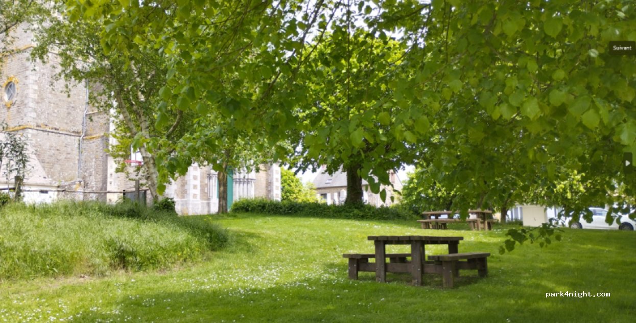 (53110) Lassay-les-Châteaux - 17 Rue des Tilleuls Niort — foto