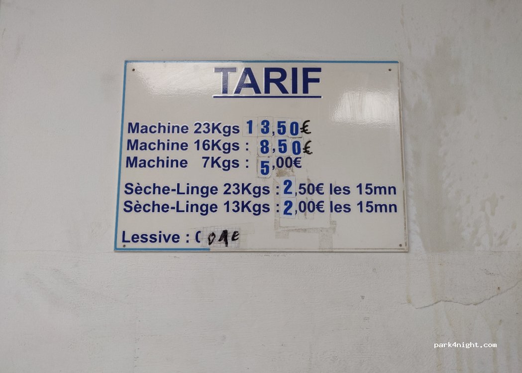 (34120) Pézenas - 2 Avenue Camille Guérin — foto 2