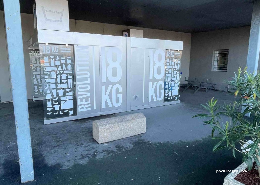 (17450) Fouras - 9 Rue Dieu Me Garde — foto 2