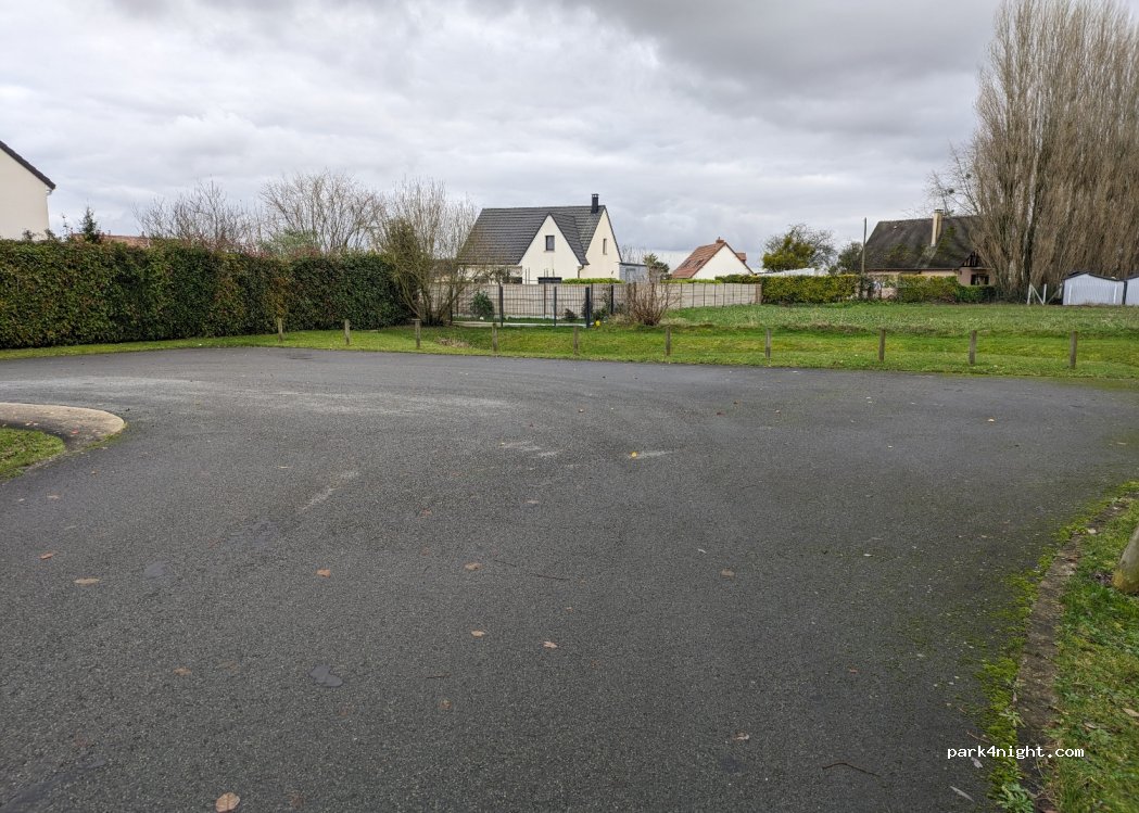 (76520) Boos - 207 rue aux lièvres — foto