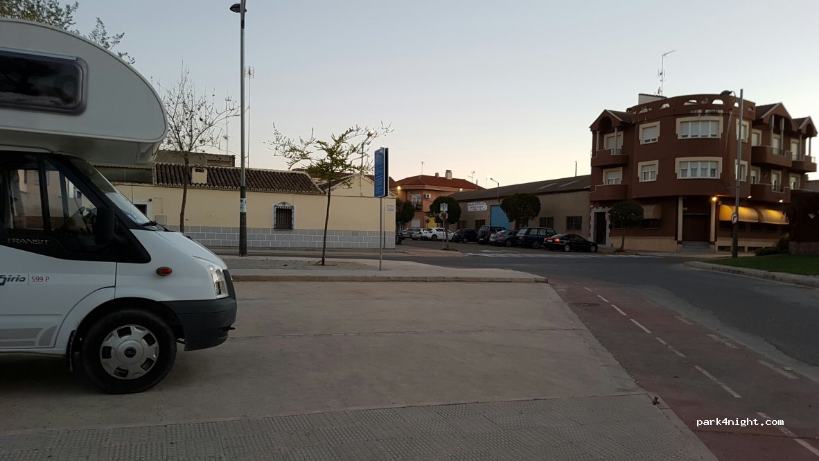 (45400) Mora - 2 Carretera Cementerio — foto