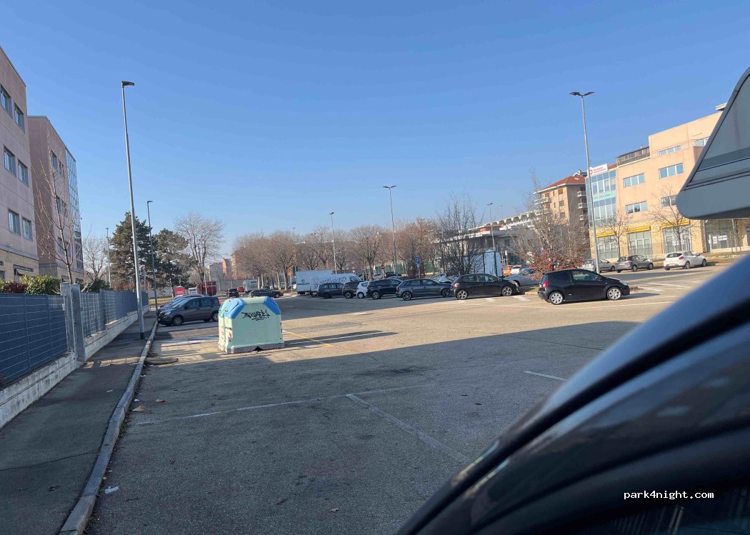 (10098) Rivoli - 94 Via Pavia — foto