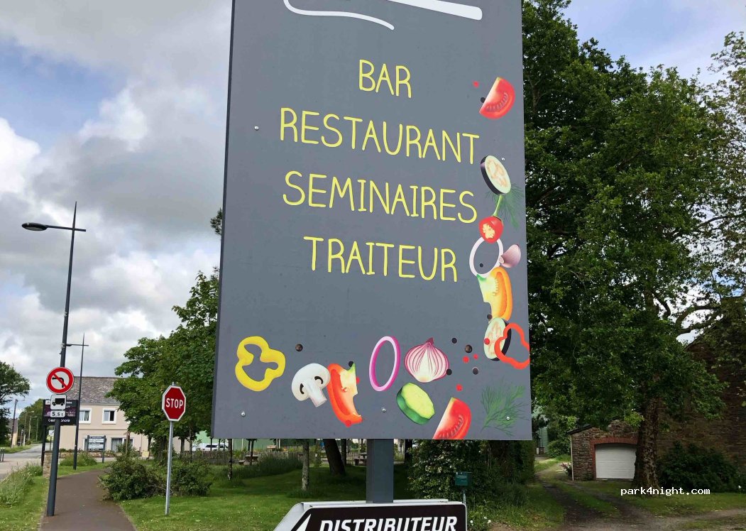 (35390) La Dominelais - 6 Rue Abbé J de la Coudre — foto