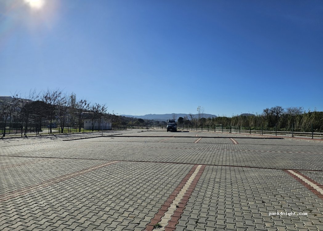(17610) Ezine - Unnamed Road — foto 2