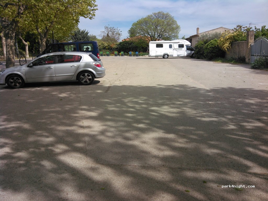 (84360) Mérindol - 18 Avenue des Brullières — foto
