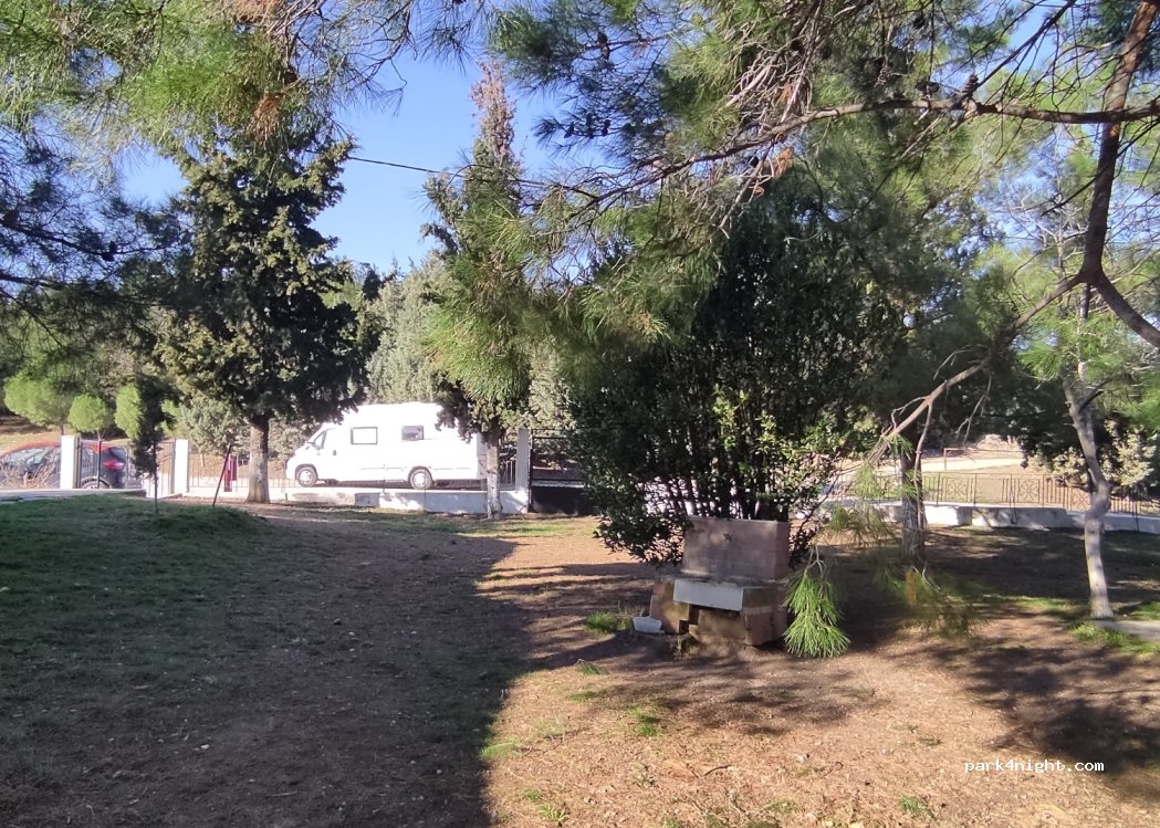 (570 13) Oreokastro - 82 Leoforos Dimokratias — foto