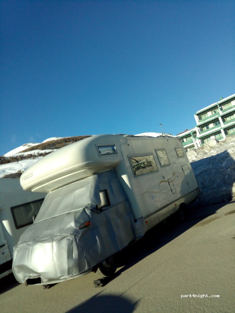 (10058) Sestriere - 1 Via Sauze — foto