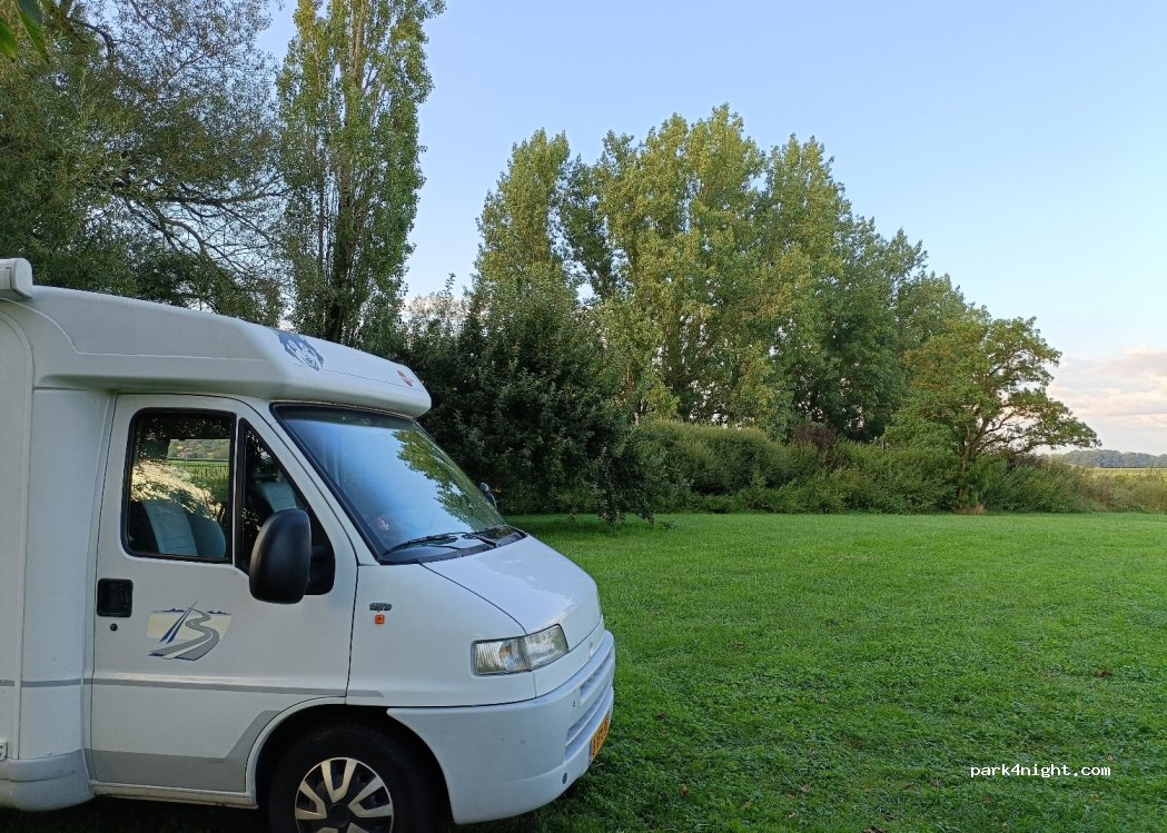 Aire de camping-car du moulin — foto 5