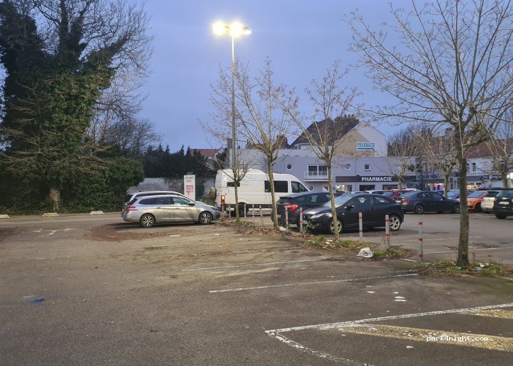 (62100) Calais - 224 Boulevard la Fayette — foto