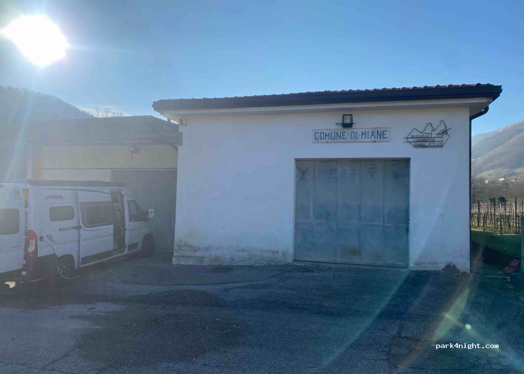 (31050) Miane - 33 Via Cal di Mezzo — foto