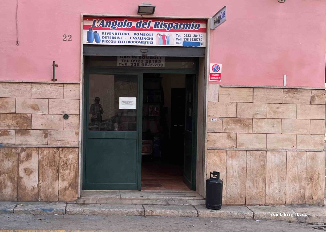 (91100) Trapani - 22 Via Carolina — foto