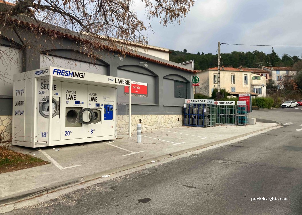 (06670) Levens - 3 Avenue de Pampelonne — foto 2