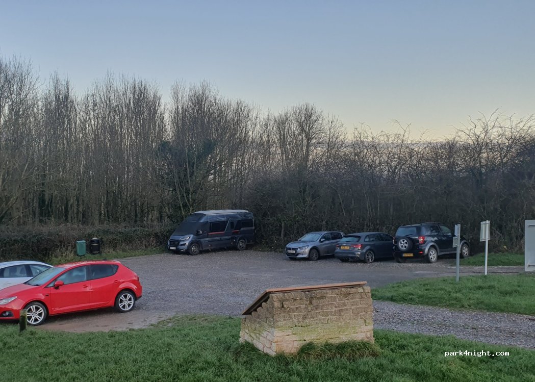 (GL11 5HH) Cam - Springhill — foto