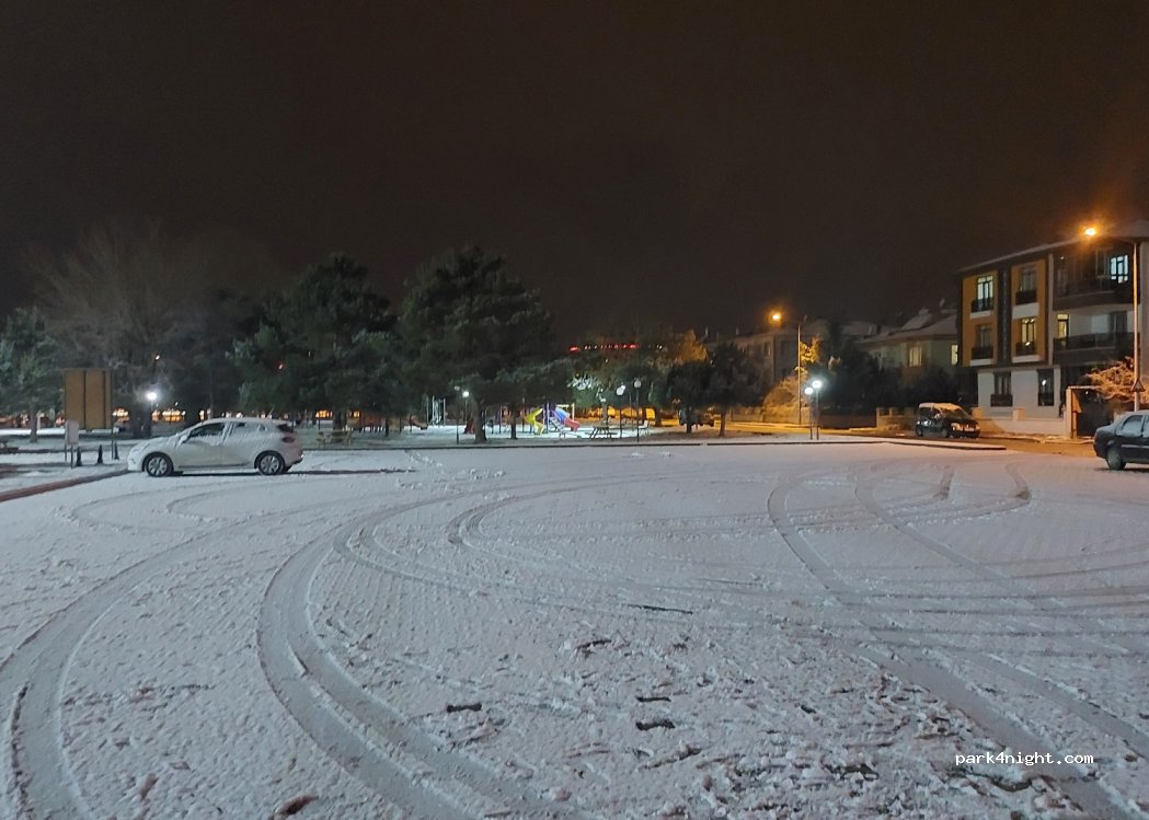 (24050) Erzincan Merkez - 67 Rafet Akpınar Caddesi — foto