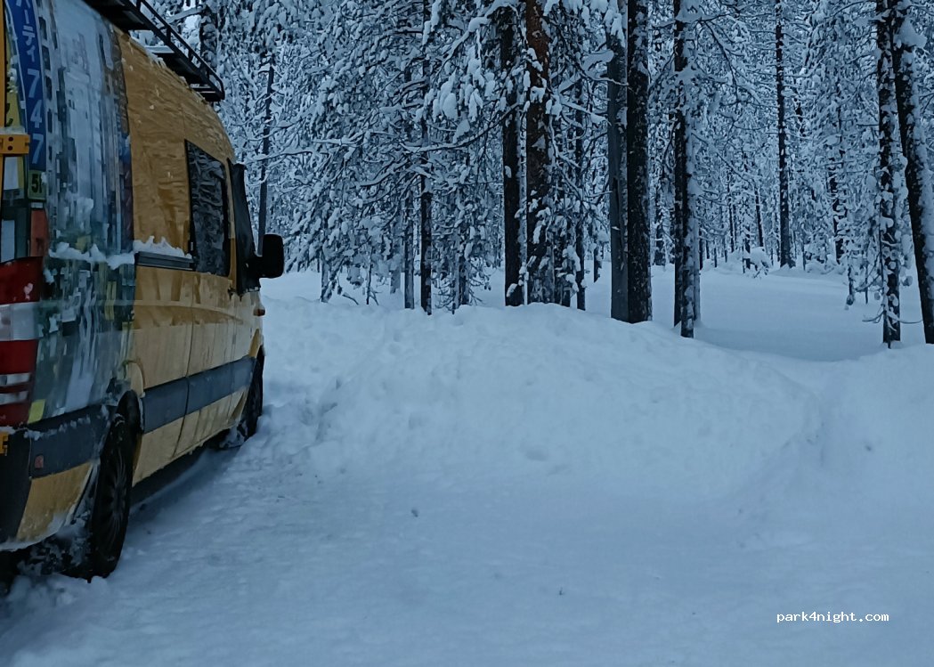 (89770) Suomussalmi - Unnamed Road — foto