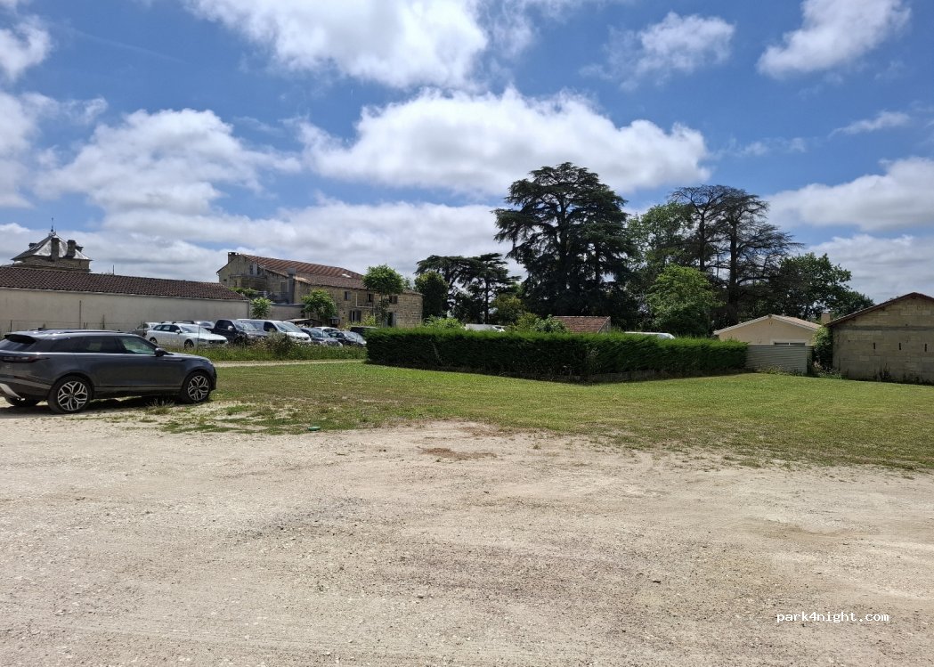 (33750) Saint-Germain-du-Puch - 24 Labatut Est — foto