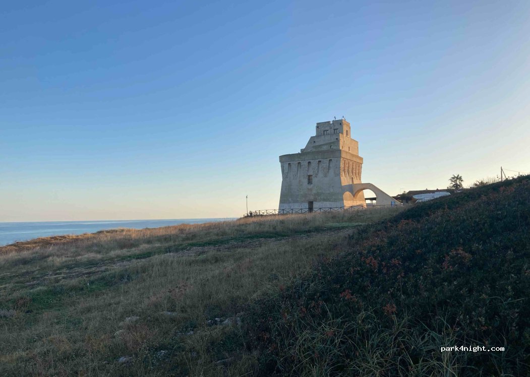 (71015) Torre Mileto - Unnamed Road — foto