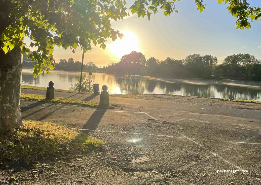 (71000) Mâcon - 22 Quai des Marans — foto 2