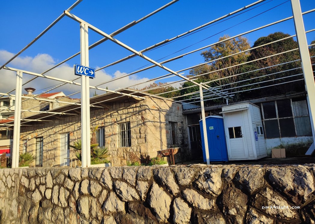 (20218) Molunat - Unnamed Road — foto 2