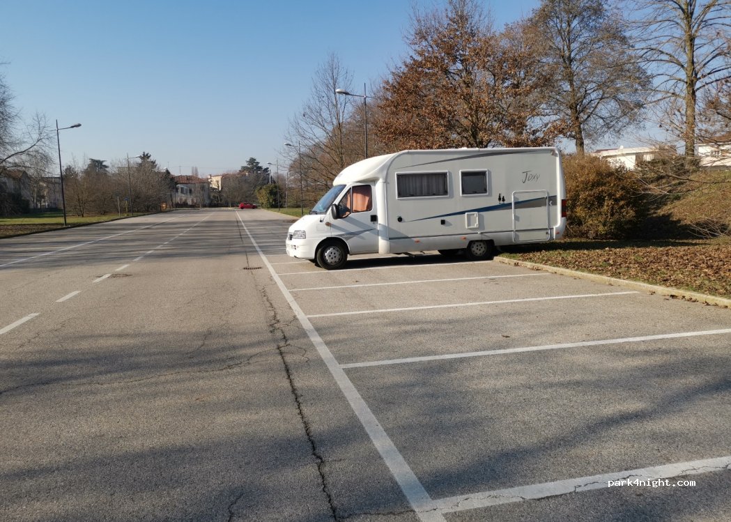 (45100) Rovigo - 1257 Via Capodistria — foto 2