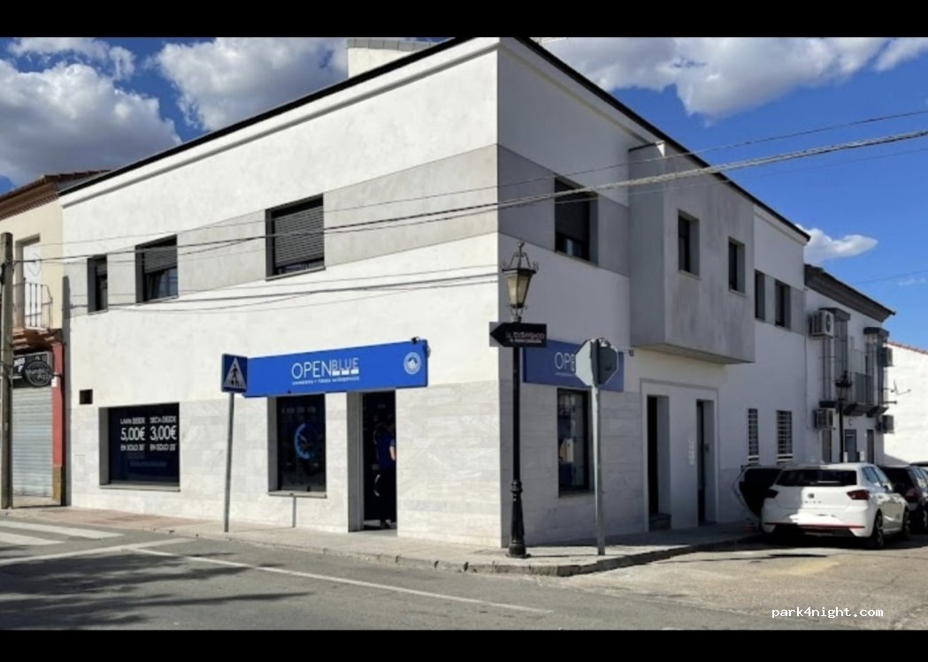 (41860) Gerena - 16 Avenida de el Garrobo — foto
