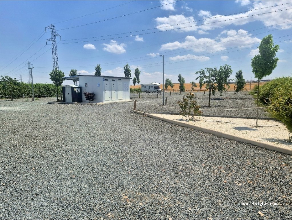 Areas ACampa Villares de la Reina — foto 3