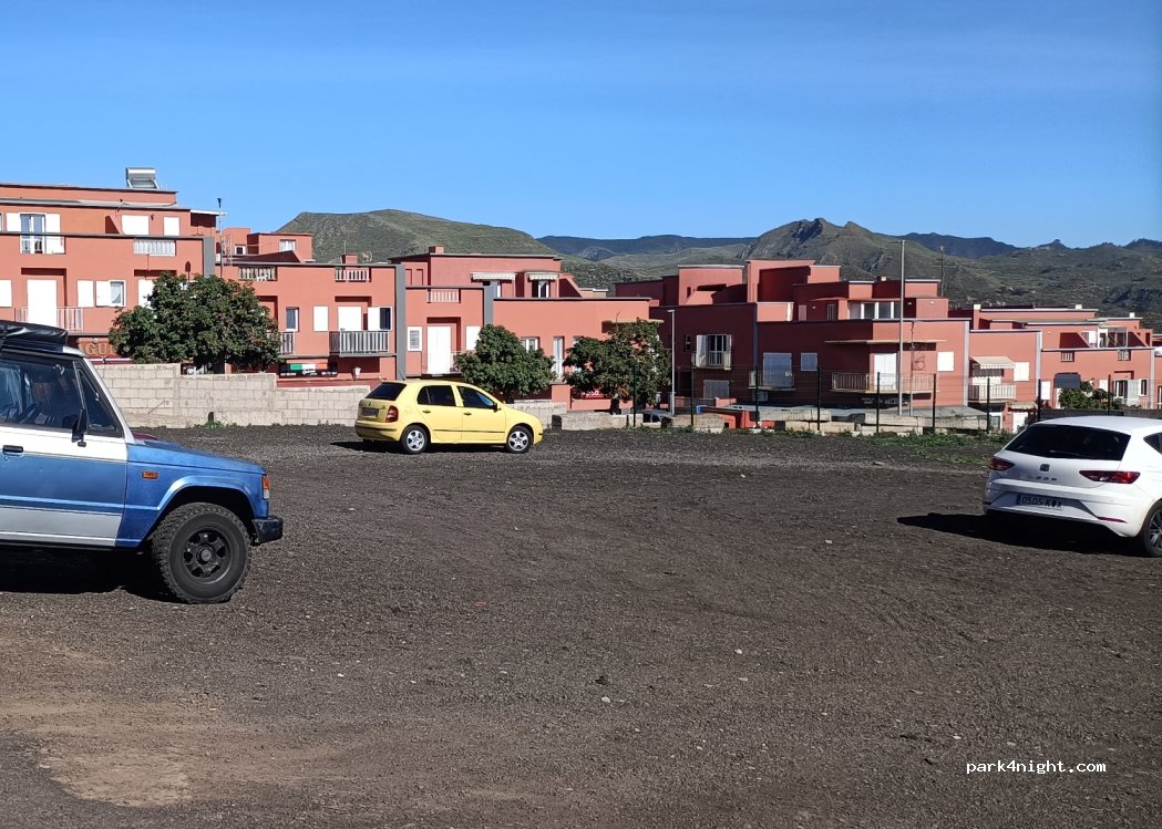 (38205) La Laguna - 35 Camino la Hornera — foto