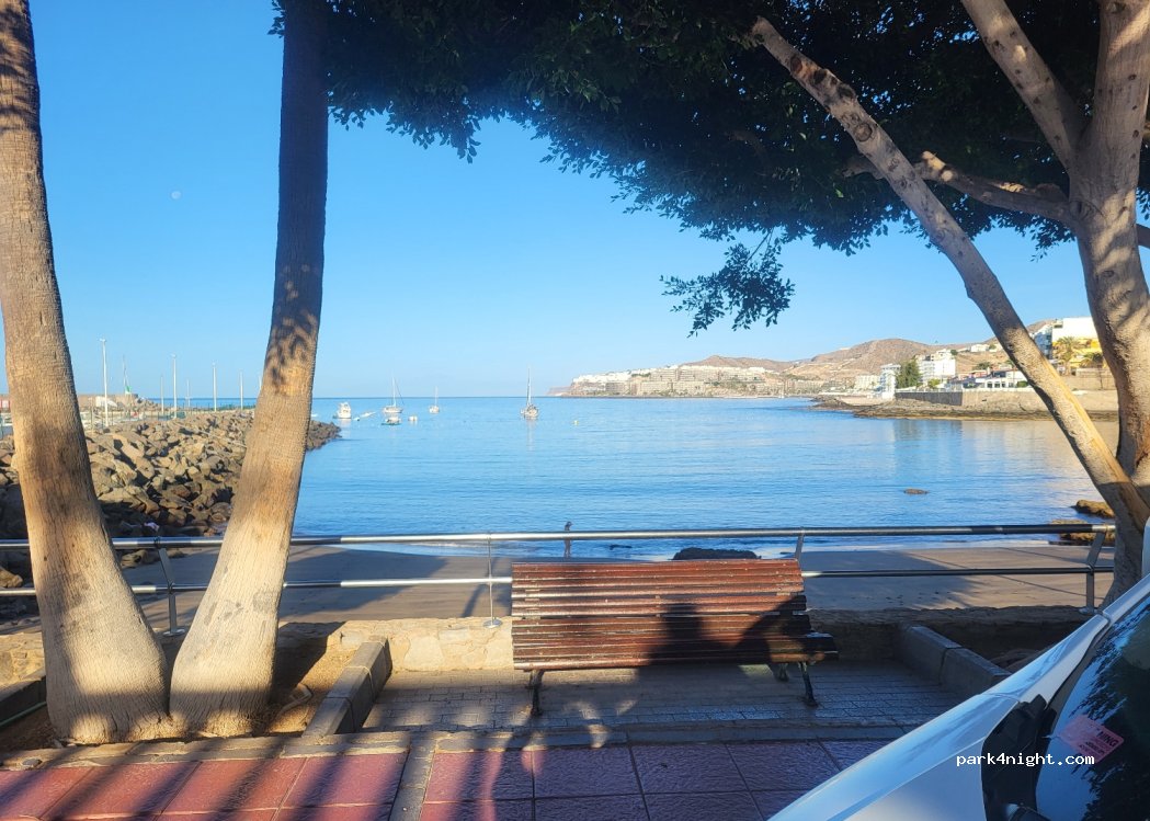 (35120) Arguineguín - 8 Avenida del Muelle — foto 2