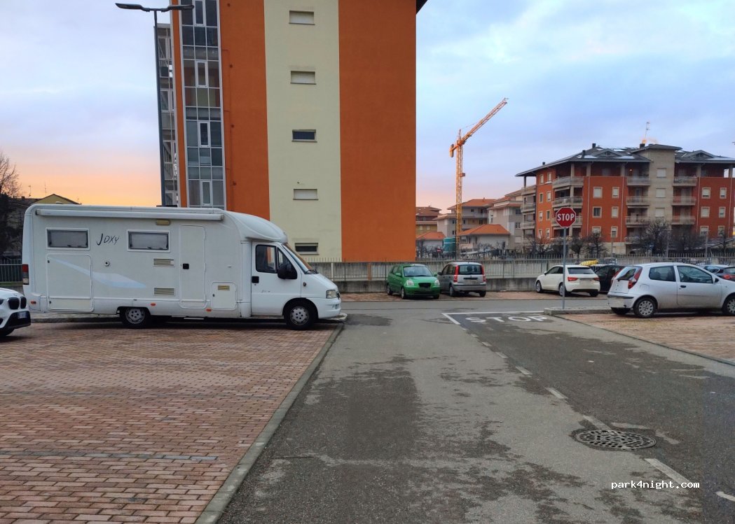 (15067) Novi ligure - 77 Via Ovada — foto