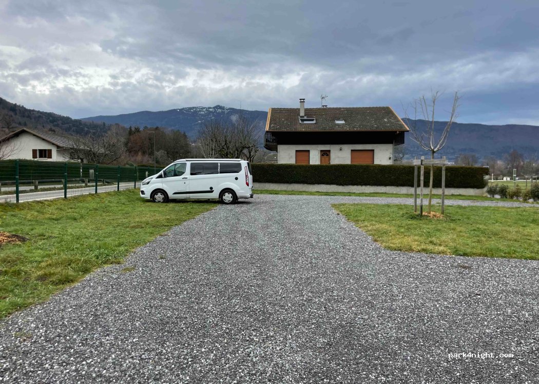 (74410) Duingt - 281 Rue des Prés Bernard — foto 2