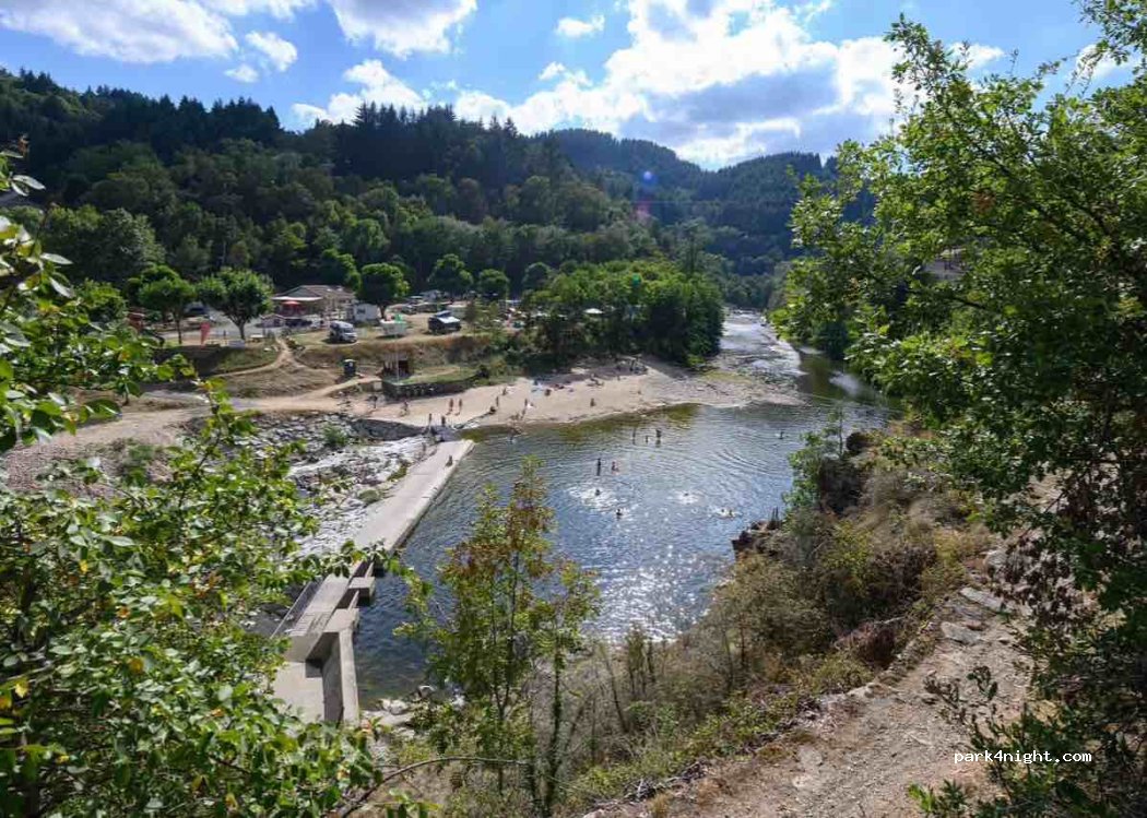 Aire Les Berges de l'Eyrieux — foto 4