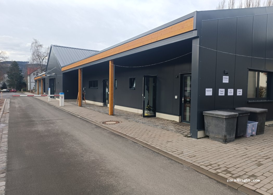 WOMO Bahnhof Friedrichroda — foto 3