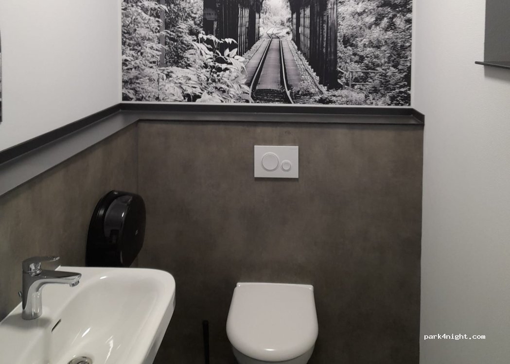 WOMO Bahnhof Friedrichroda — foto 4