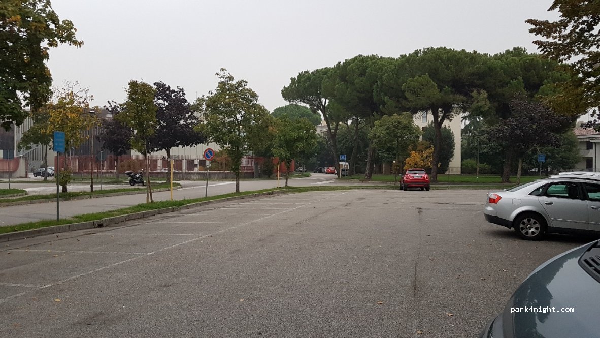 (35030) Sarmeola - 3 Via Adige — foto