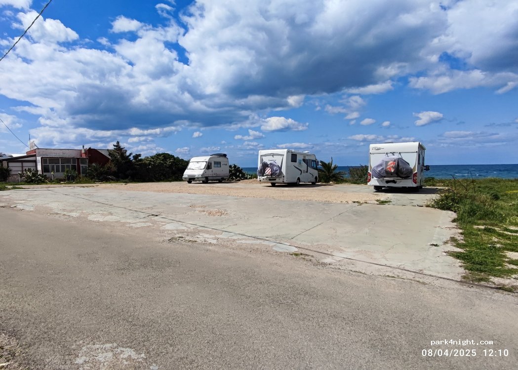 (73014) Gallipoli - 153 Via Lecce — foto 3